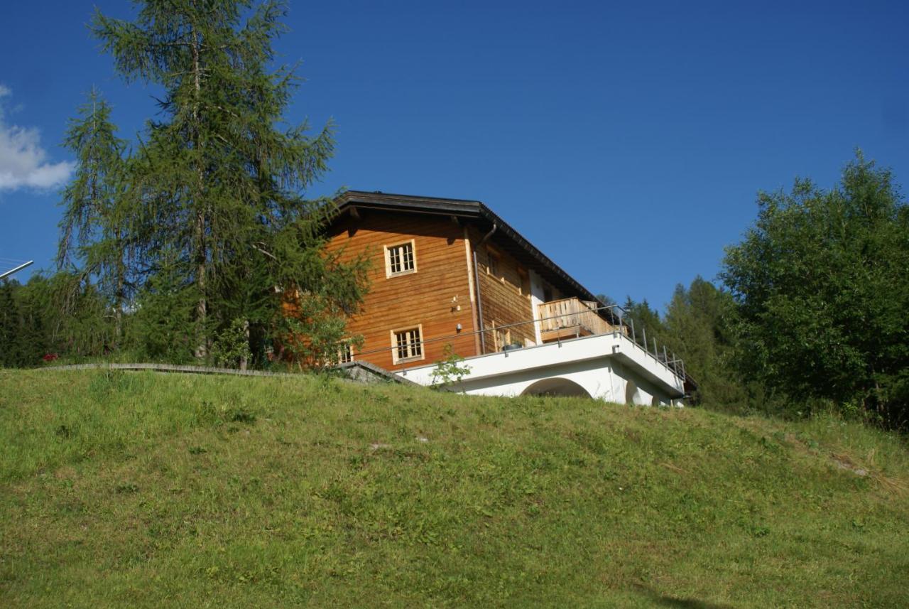 Chasa al Battaporta Hotel Tschierv Bagian luar foto